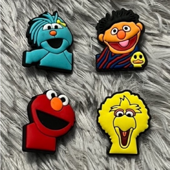 Sesame Street Croc Charm Set - Picture 1 of 1